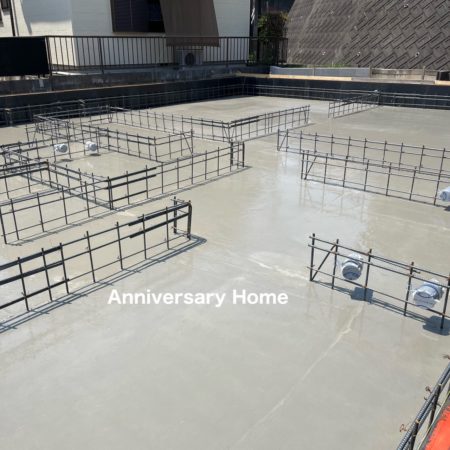 ベースと言えばオレンジと白です