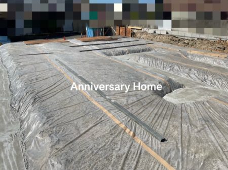 下地クリームは薄いラベンダー派